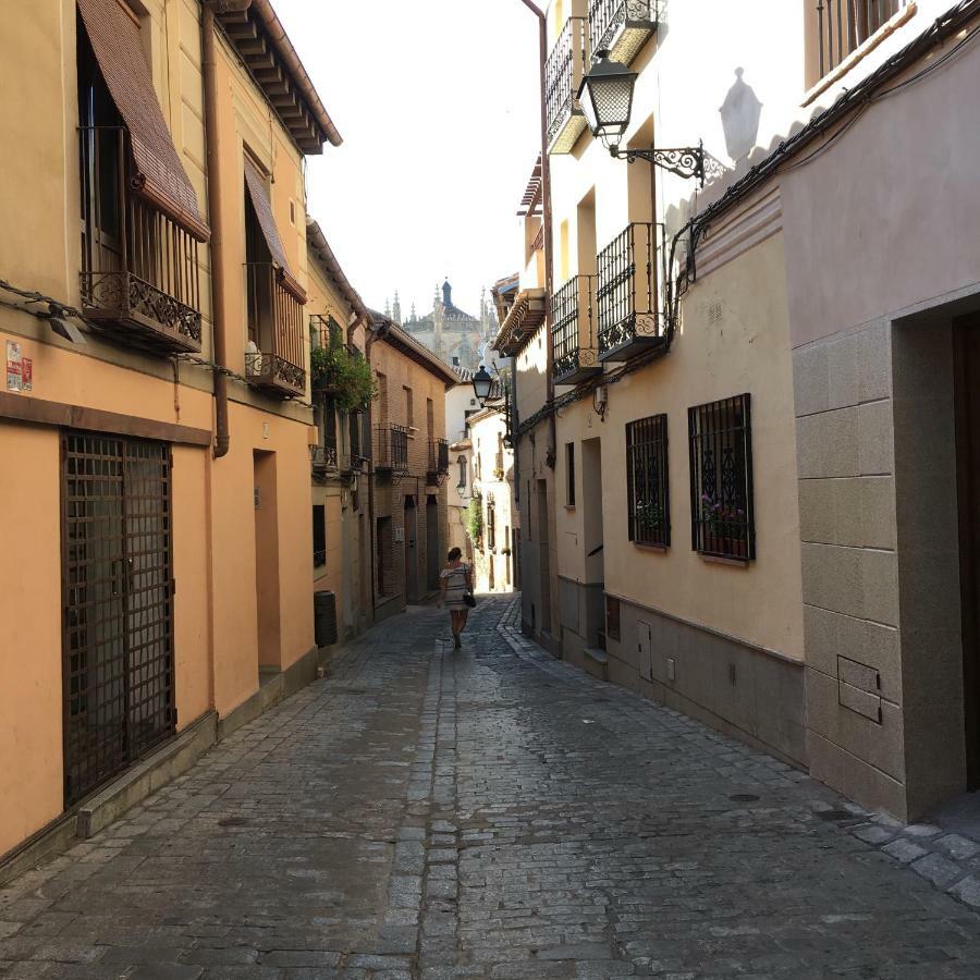 Apto El Clavo-Con Parking Gratis Toledo Buitenkant foto